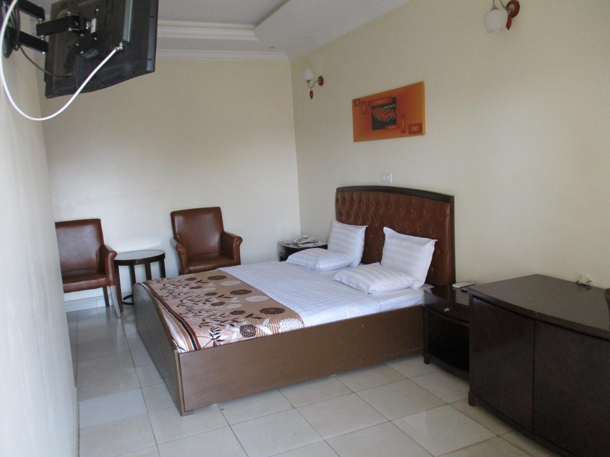Amaris Hotel คิกาลี ภายนอก รูปภาพ